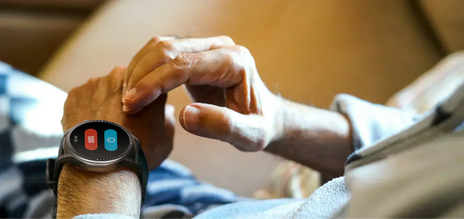 Why Seniors Need Smartwatches: 6 Benefits You Need to Know