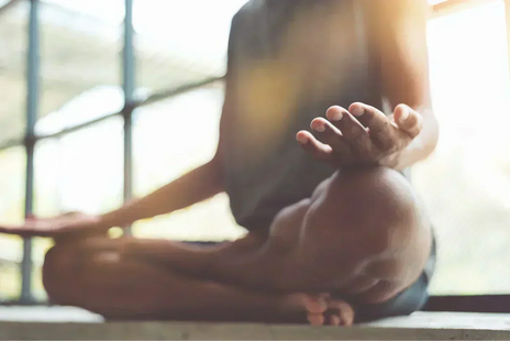Qu'est-ce que la méditation? 6 raisons de savoir pourquoi vous avez besoin de méditation